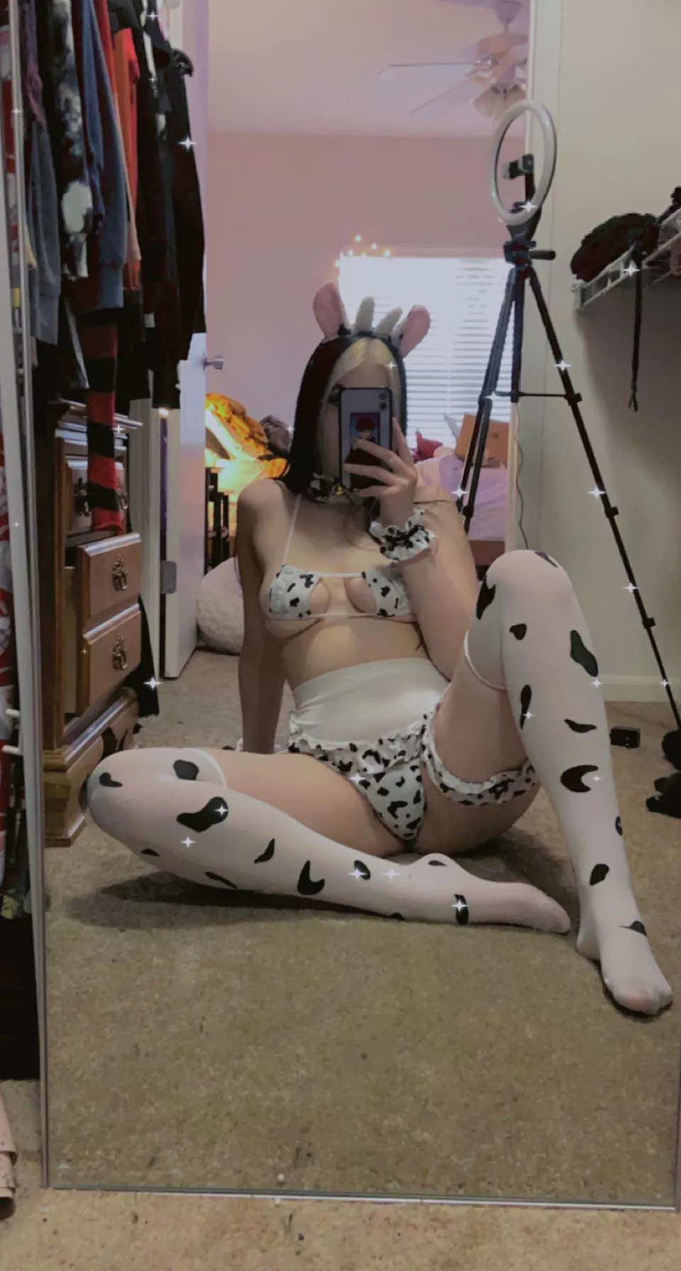 thirsty?🥛🥛 posted by chxrryprincessx