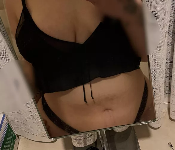 Thirsty for your spit by glazed_donuttt