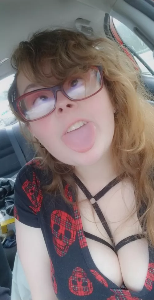 this aheago turned out silly, I love it by CrimsonBunnyPlays