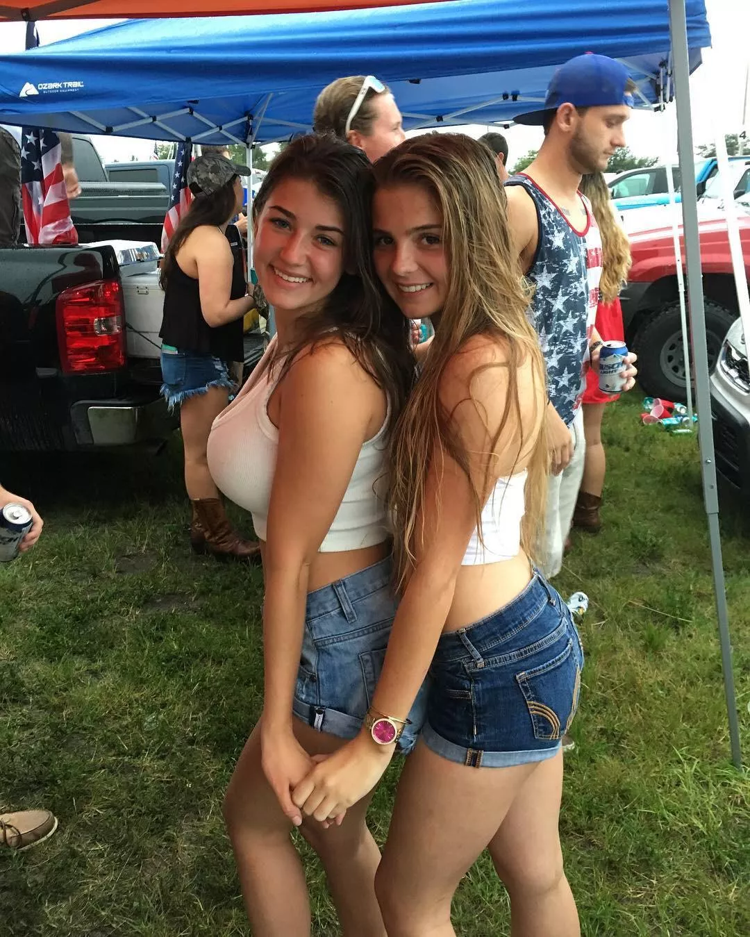 This blonde is not having more fun posted by Stu_Griffin