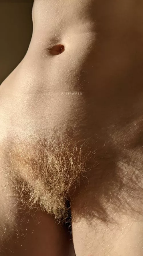 This blonde rug is natural, versatile and can be used in any room! by efiwfsn