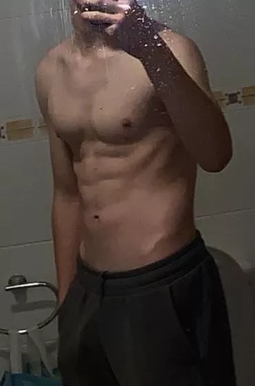 This bulgey enough? posted by aj-3