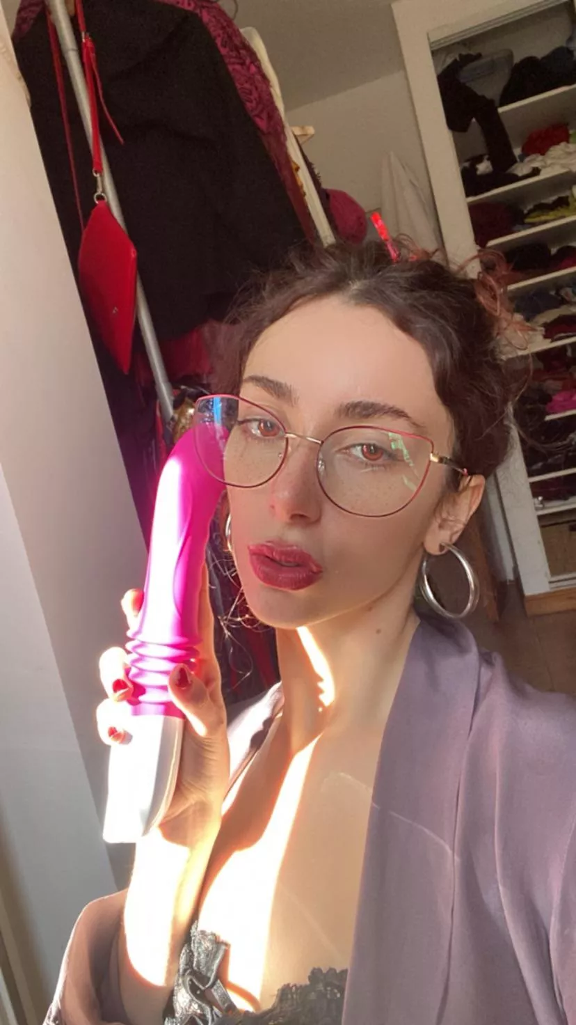 this [domme] will enter this in your tiny asshole u lil slut😈 posted by venusssweetdream