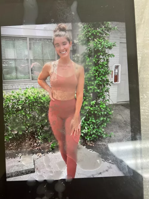 This fit girl! by merbs88