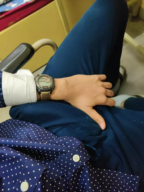 This fucking distraction during studies... by SeveralDifficulty611