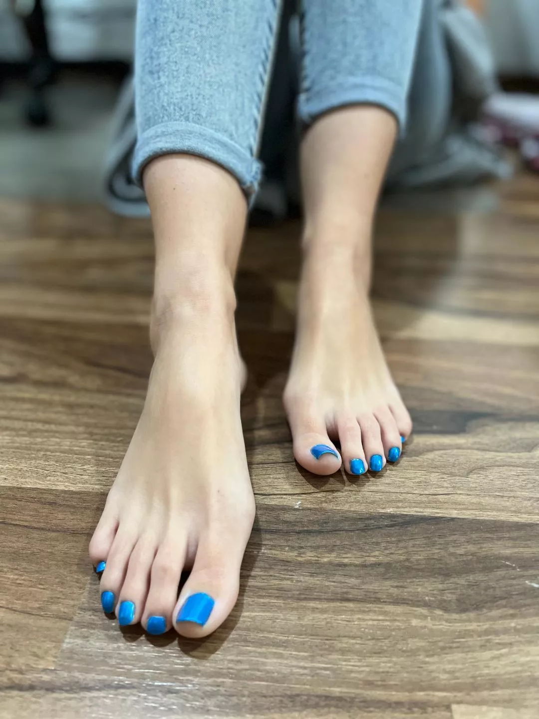 This helps your fetish? posted by CutieFeet0902