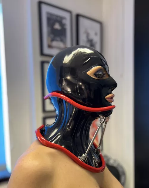 This HW Design neck corset is one of the most restrictive but provocative pieces I’ve ever worn!! Simply divine heavy rubber encasement bondage at its finest xx by BrookeMaddison
