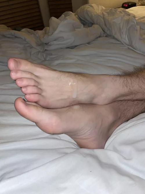 This is how daddy lets me know I’ve done a good job 💦 by Stupidusername369