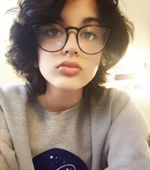 this is like my favorite fem pic of myself lmao by Ill-Championship-352