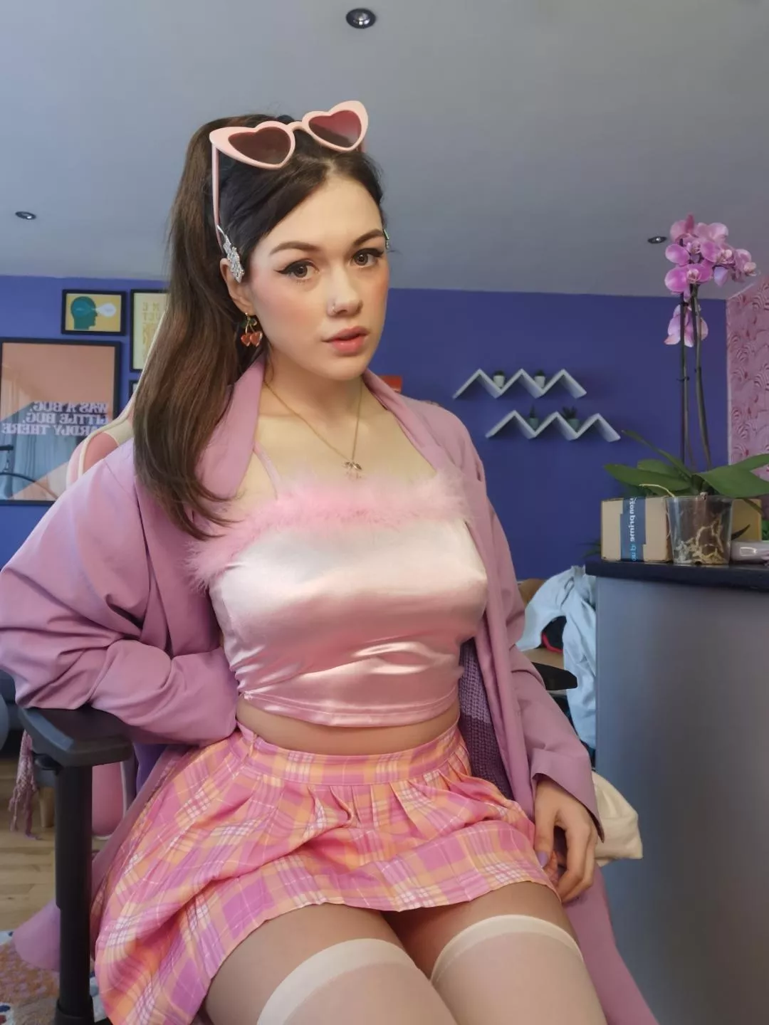 this is me, maybe a bit!?? :3 posted by levanabanana1