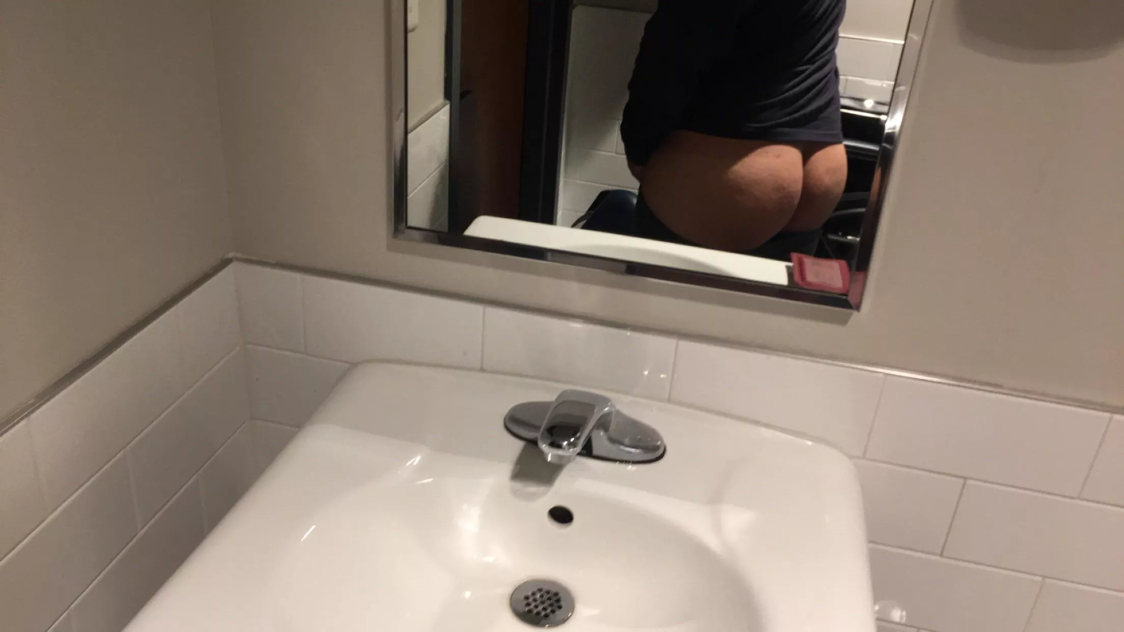 This is my favorite pic i recently took of myself posted by m122434