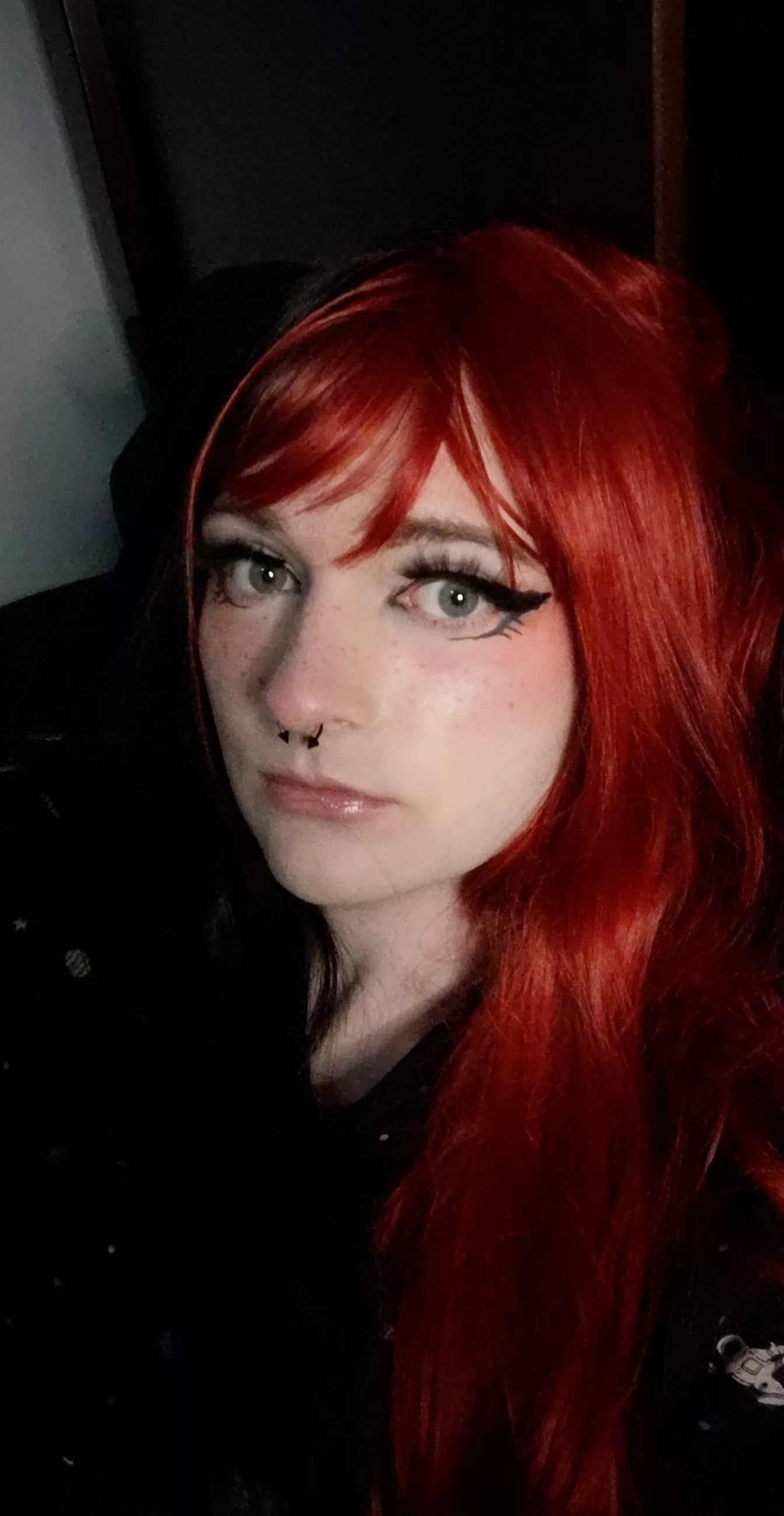 this is my first time doing my makeup, and it turned out ok! posted by MercuryET