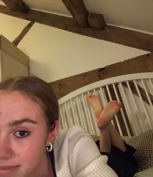 This is my friend isabella she has size 5.5 feet. What do you think? by Hungry_Mountain_7304