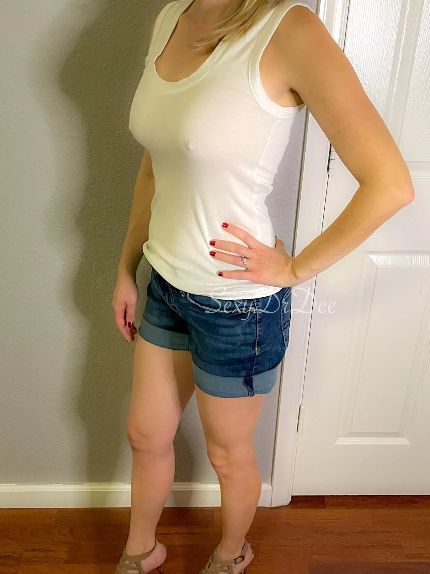 This is my grocery shopping attire posted by SexyDrDee