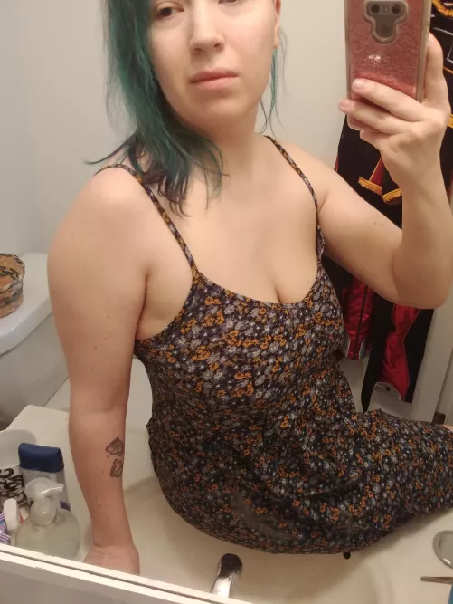 This is one of my favorite dresses. [F] by Nymphaerra