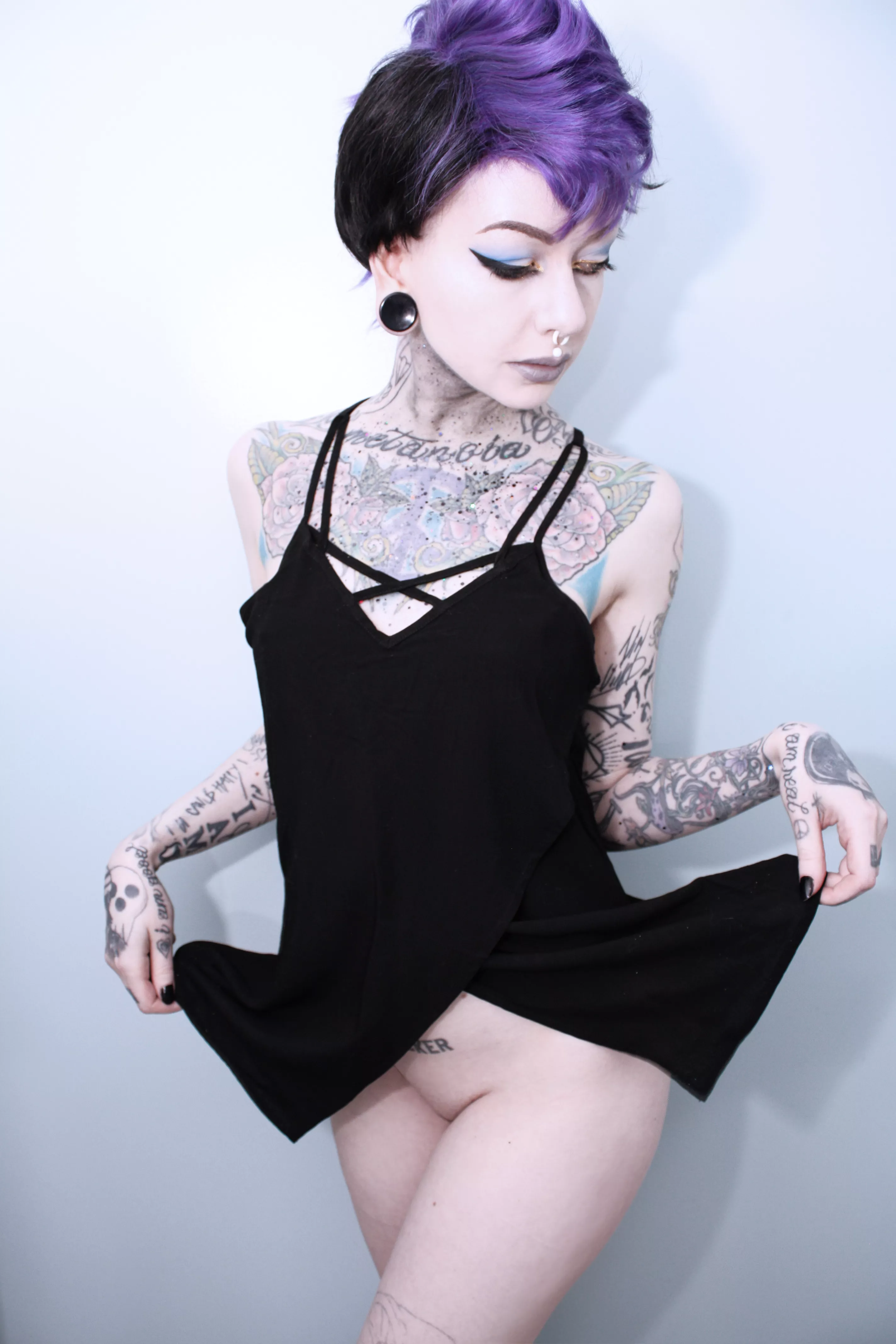 this is probably the daintiest photo of myself. posted by xiamxx