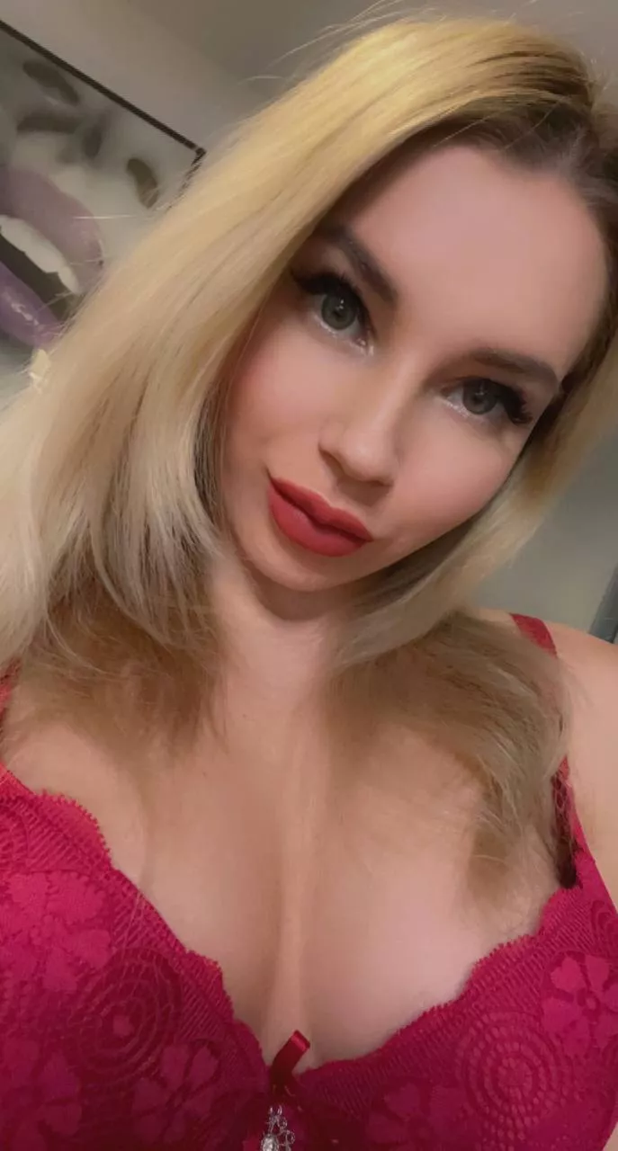 this is your invitation to come tittyfuck me posted by FreelySuccessful