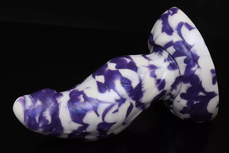 This large Blaze is so pretty! It’s the perfect flopped large I’ve been looking for! by BloodSpinel