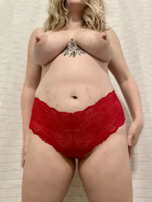 This momma needs her nipples sucked🥵 by Honey_Bunches5