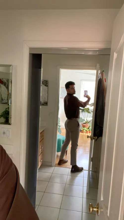 This pants make me feel myself by jwowwperezoso