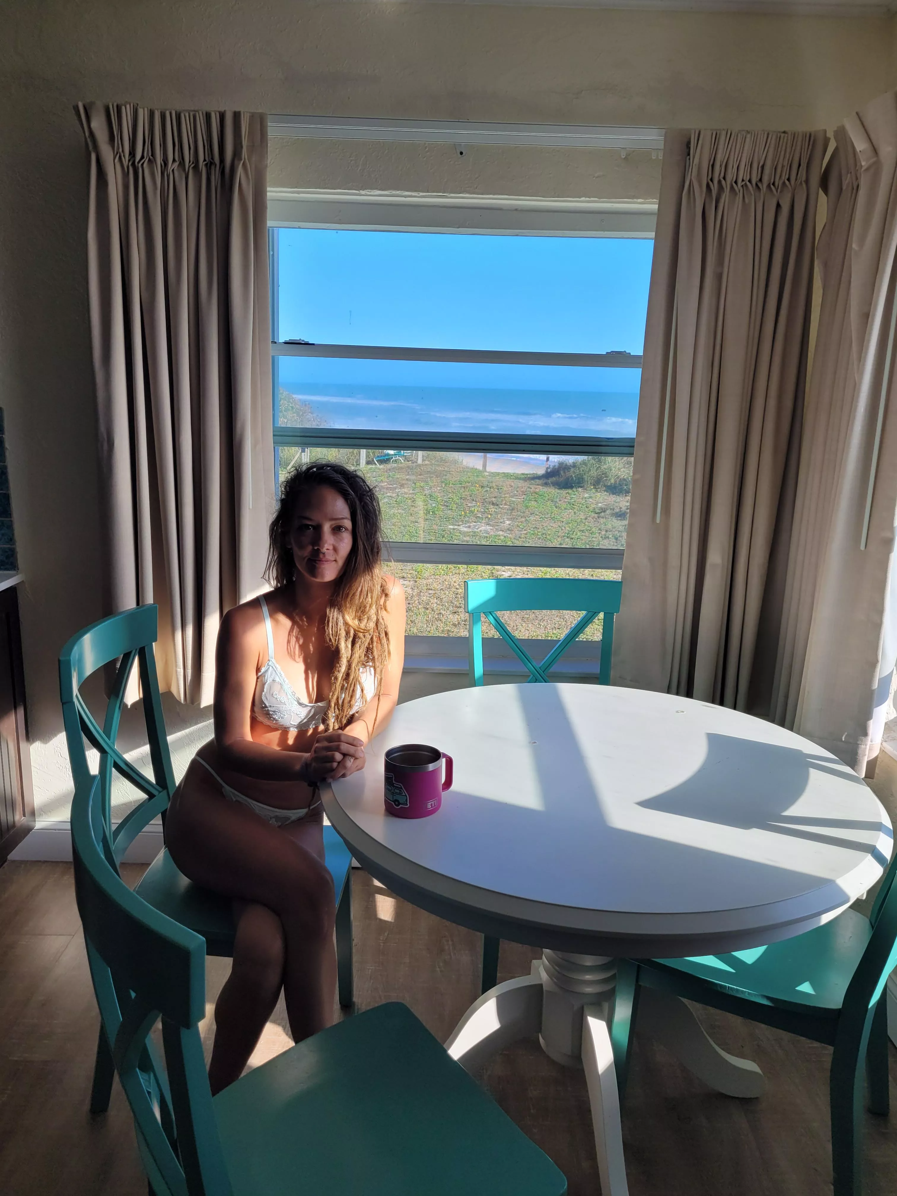 This photo feels like a WHOLE VIBE, cuz it was and I thought yall might appreciate it! (F) posted by misslunablue