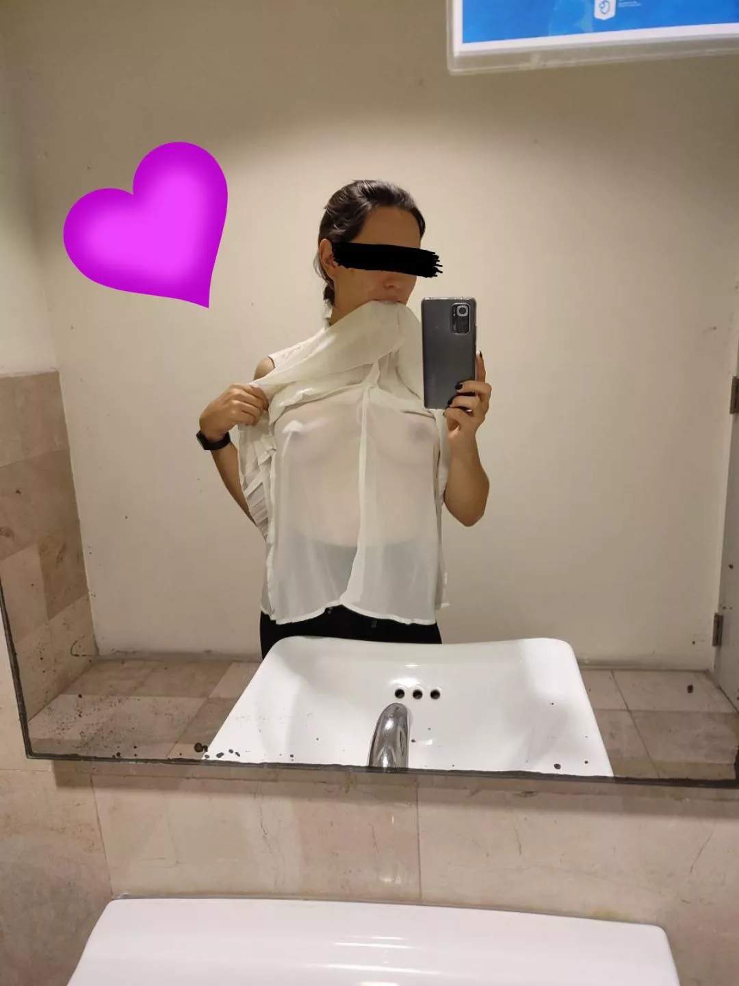 this top looks better without a bra posted by CecilleBiNight