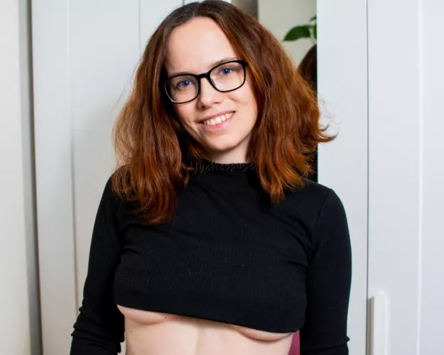 This top might be a little bit to short by yvettespage