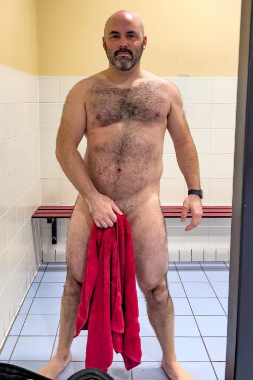 This towel’s getting heavy! by dyv2