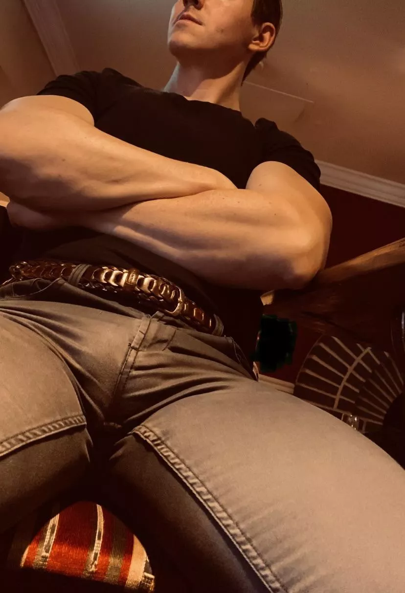 This was me sat in a busy cafe today for all to see. posted by Bob_Shaft_