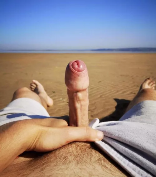 This WASN’T a naturist beach 😏 by Lickitung631