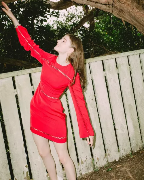 Thomasin McKenzie by GlamMetalLion