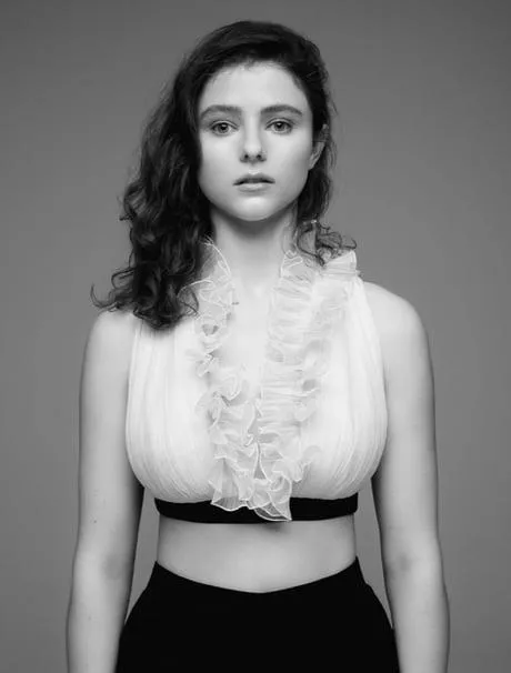 Thomasin McKenzie - Black White She's just amazing posted by CelebsGifs