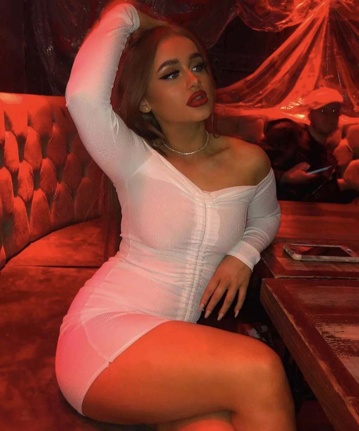 Those thighs 🥵 posted by Jayman1885