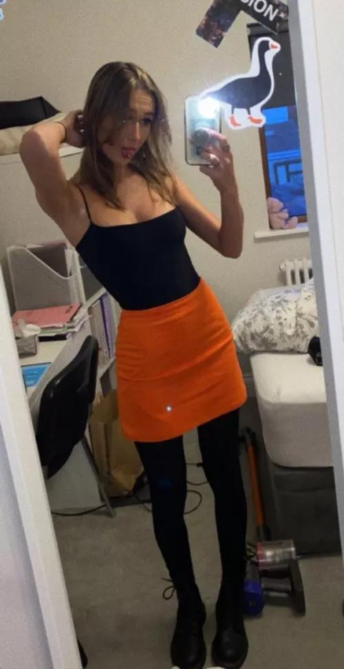 thought I looked cute ig by johnisnothere42