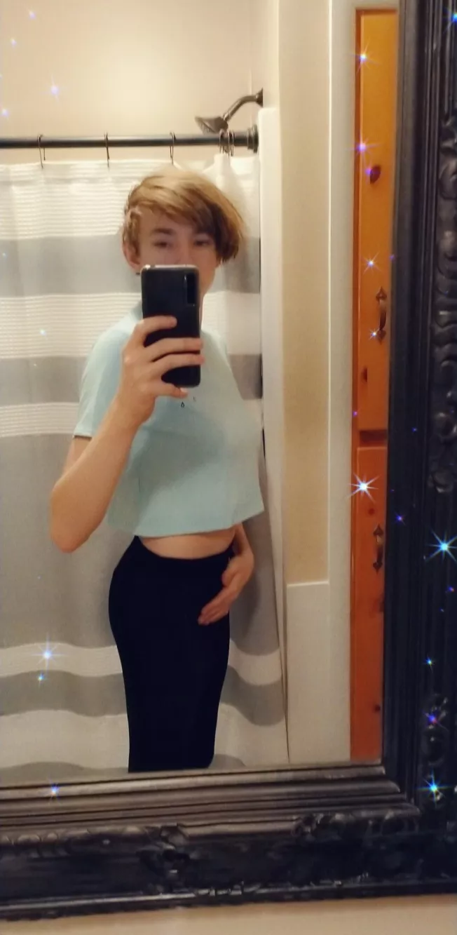 Thought I looked good in leggings! posted by DEATHLYBEAR1339