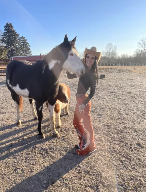 Thought id share a bit of my daily life 🐴 by Tripleys123