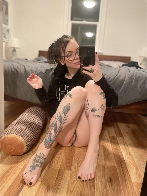 Thought you needed this on a Monday by ahptik