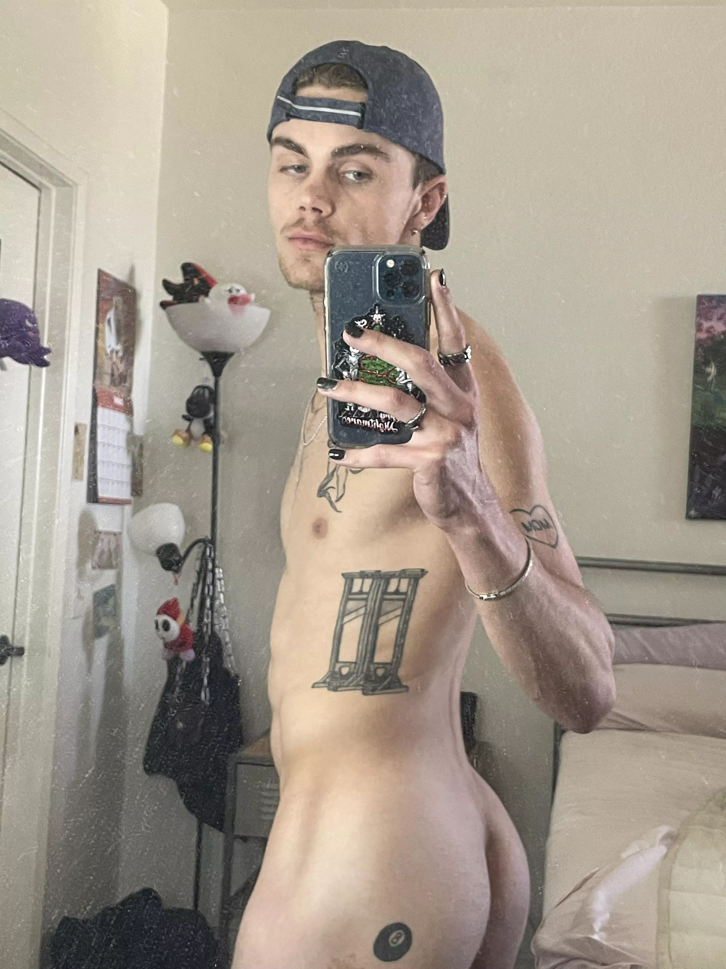 Thoughts on my ass? posted by aceheartbreak