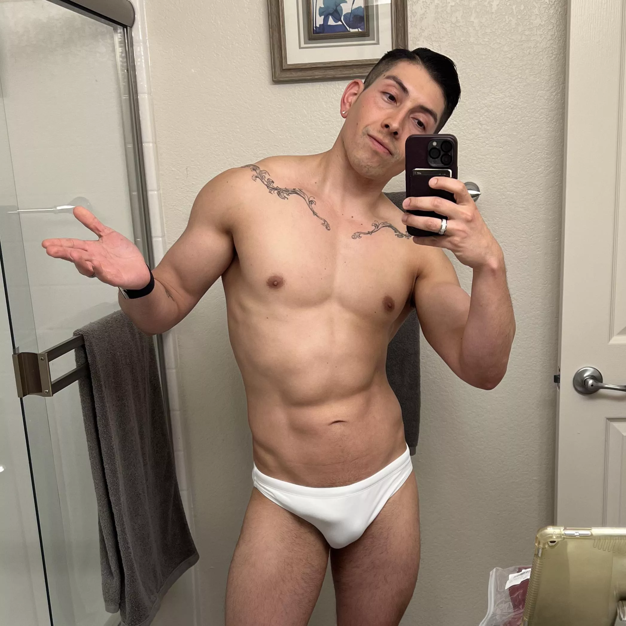 Thoughts on my new beach look? posted by OfficialHenryA