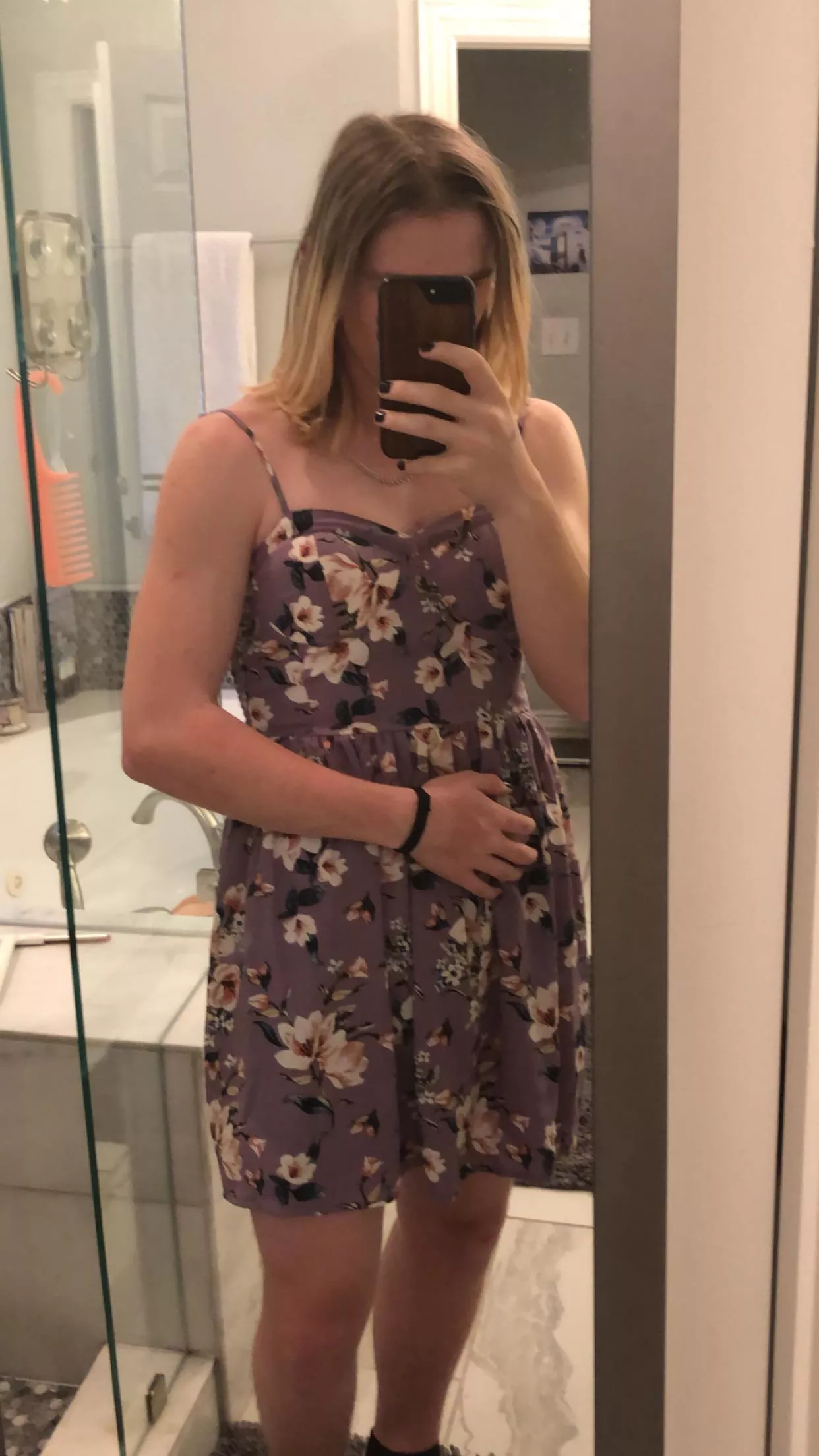 thoughts on this dress?🥴 posted by lilfemboytravy