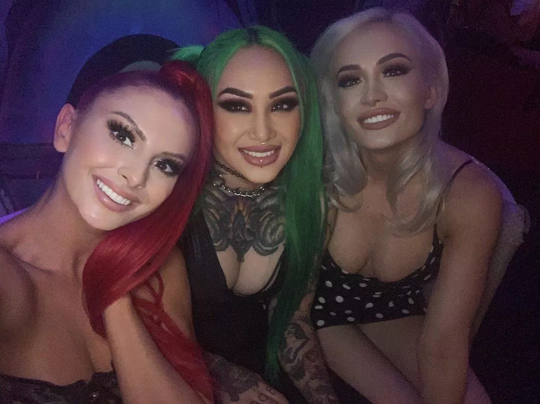 Three Baddies posted by UtahSlightson
