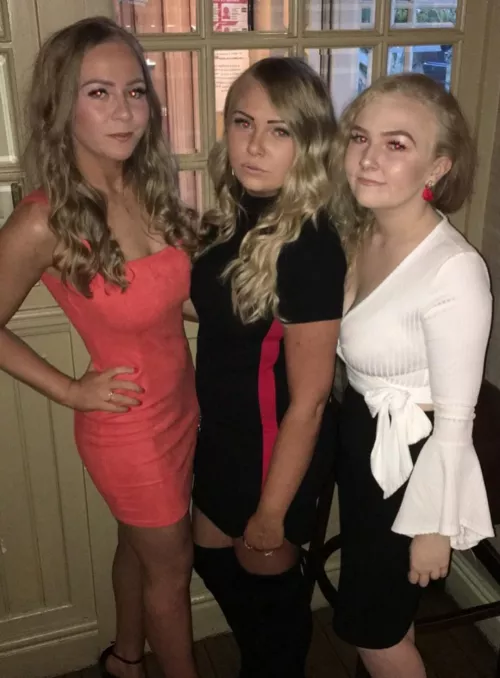 Three sisters by Anon_a_mou5e