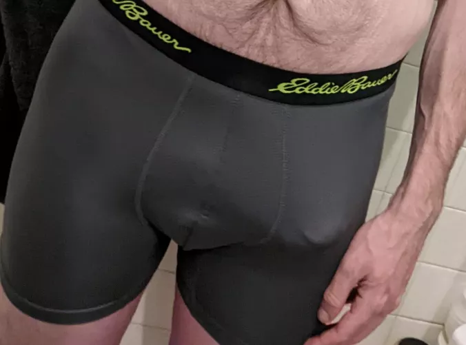 Throbbing on a Tuesday by weepingchoir22