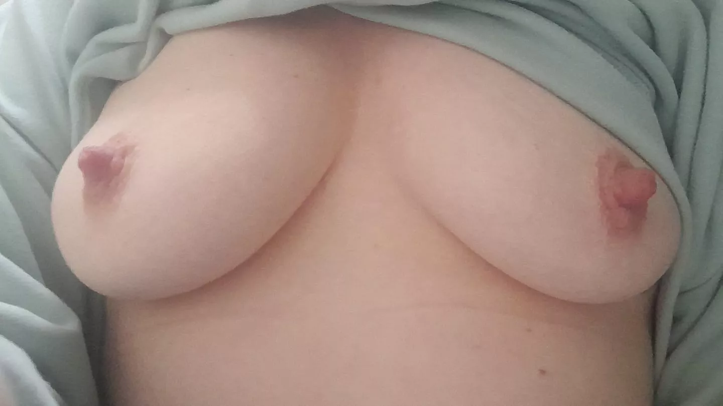 Thursday boobs posted by peachymilf69
