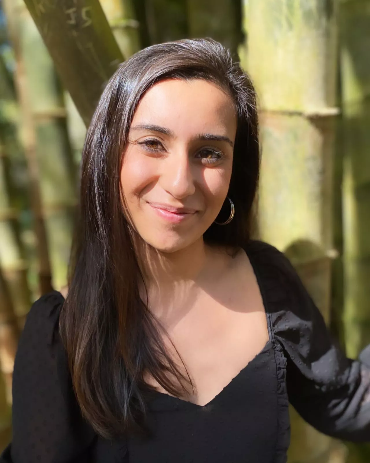 Thwisha Sabloak posted by fordapron2