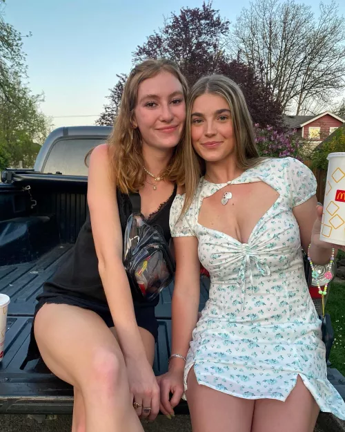 tight and short by siimple_code