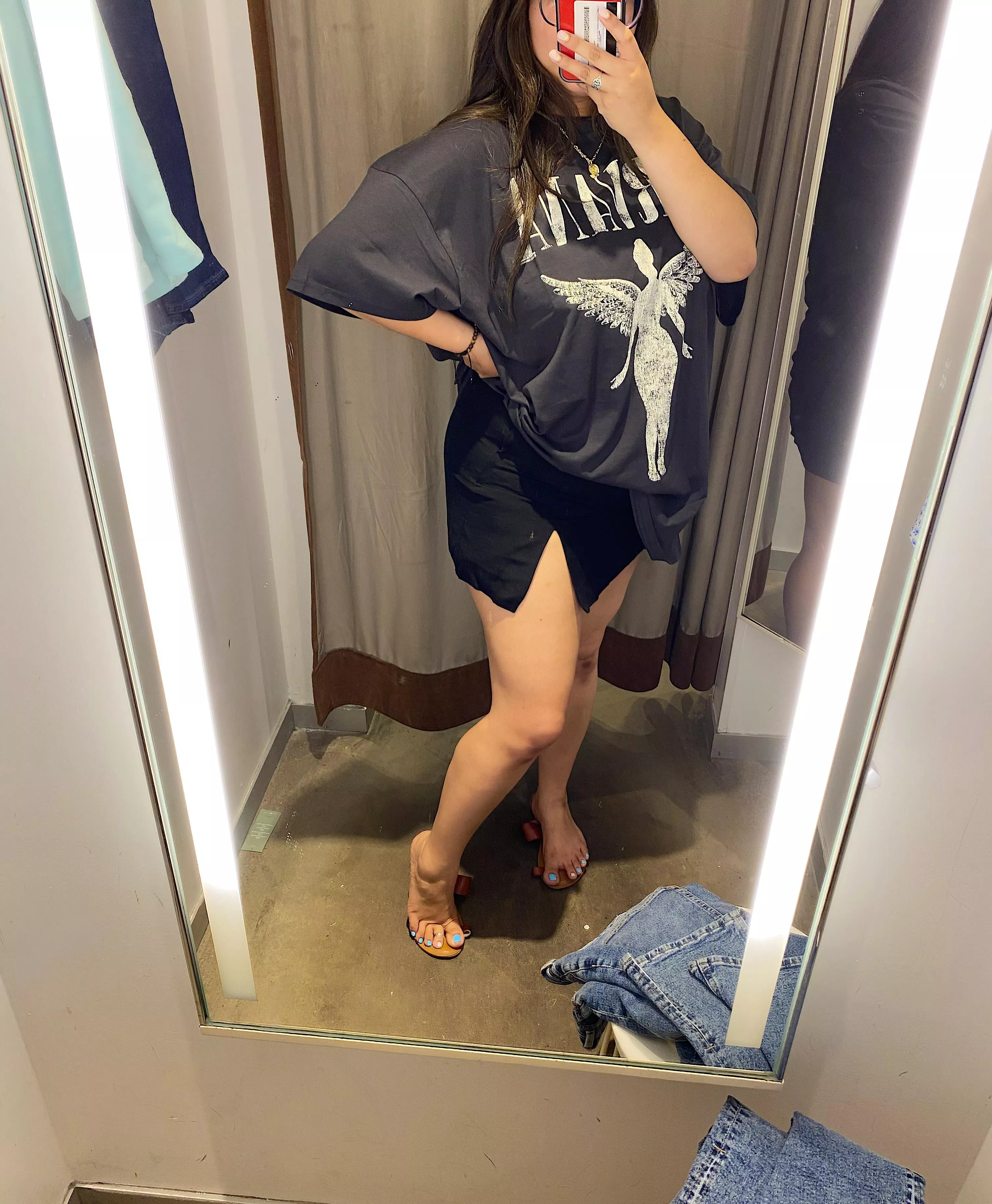 Tight ass skirts are underrated! 🤪 posted by goldengirl_73