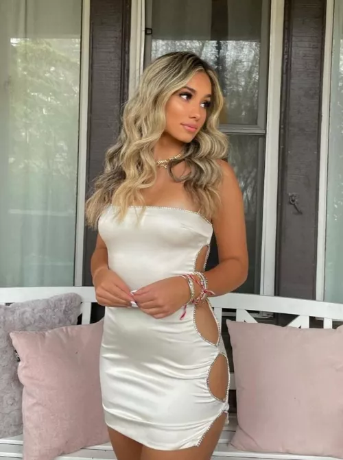 tight beauty by Medical-Solid6660