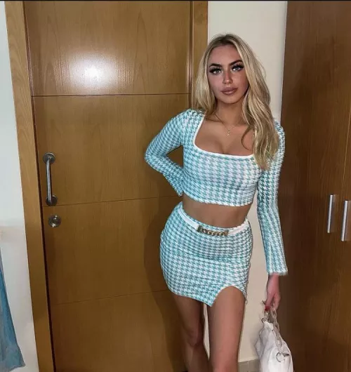 Tight blue by redditkid44