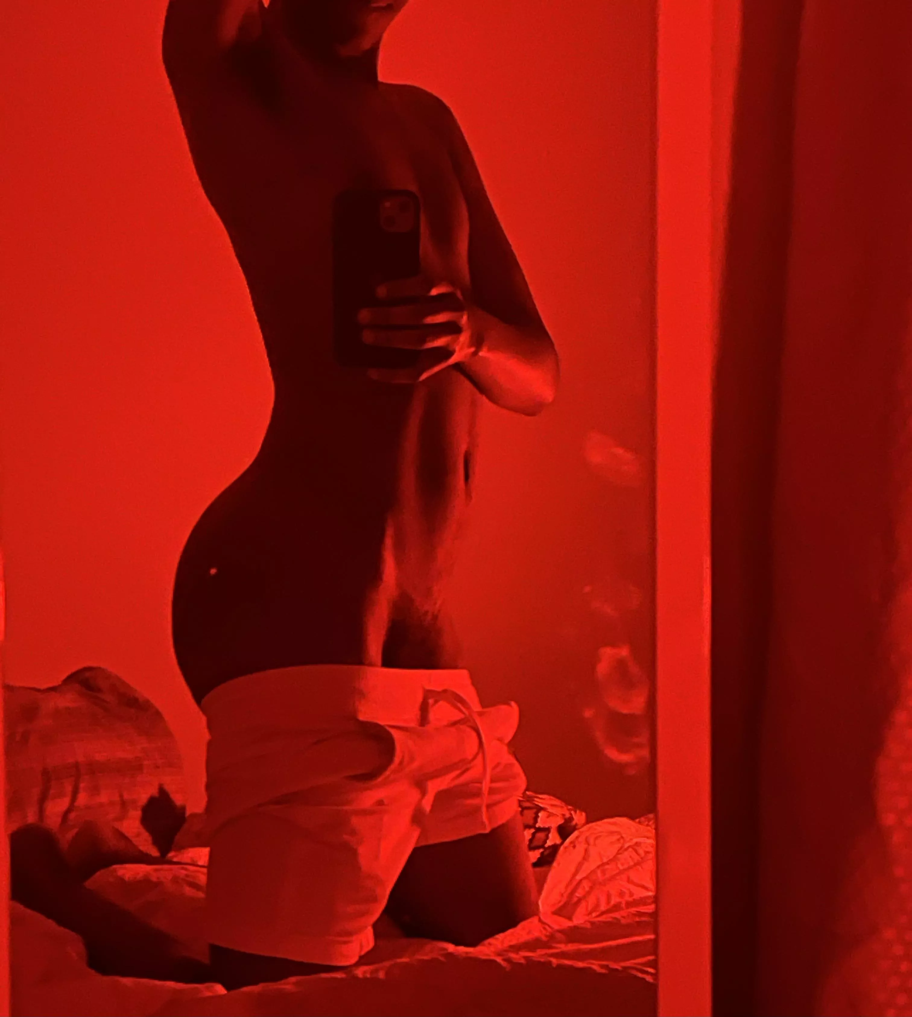 Tight grip around my waist? (22) posted by LiksNasX